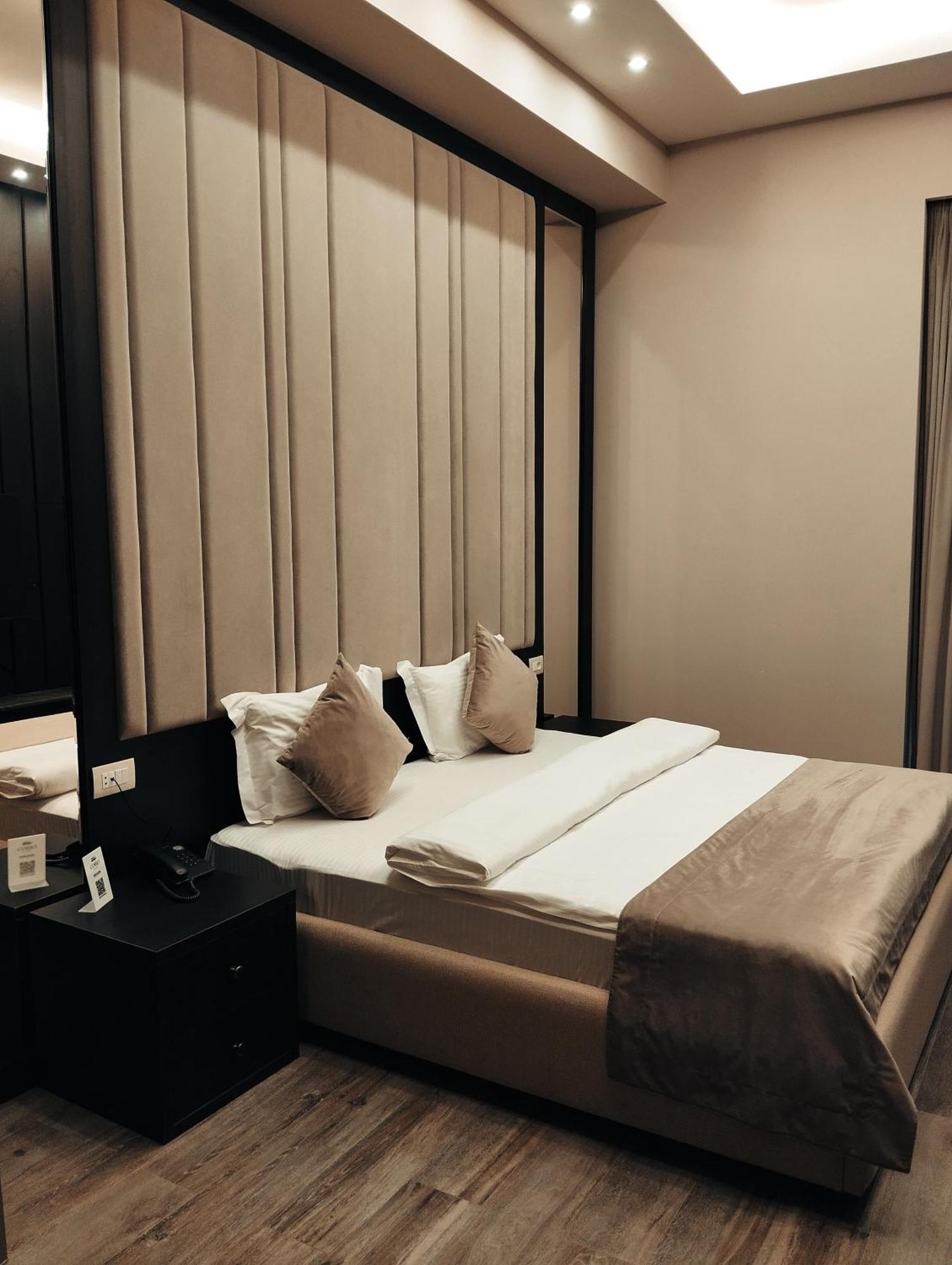 Soho Apart Hotel Yerevan Exterior foto